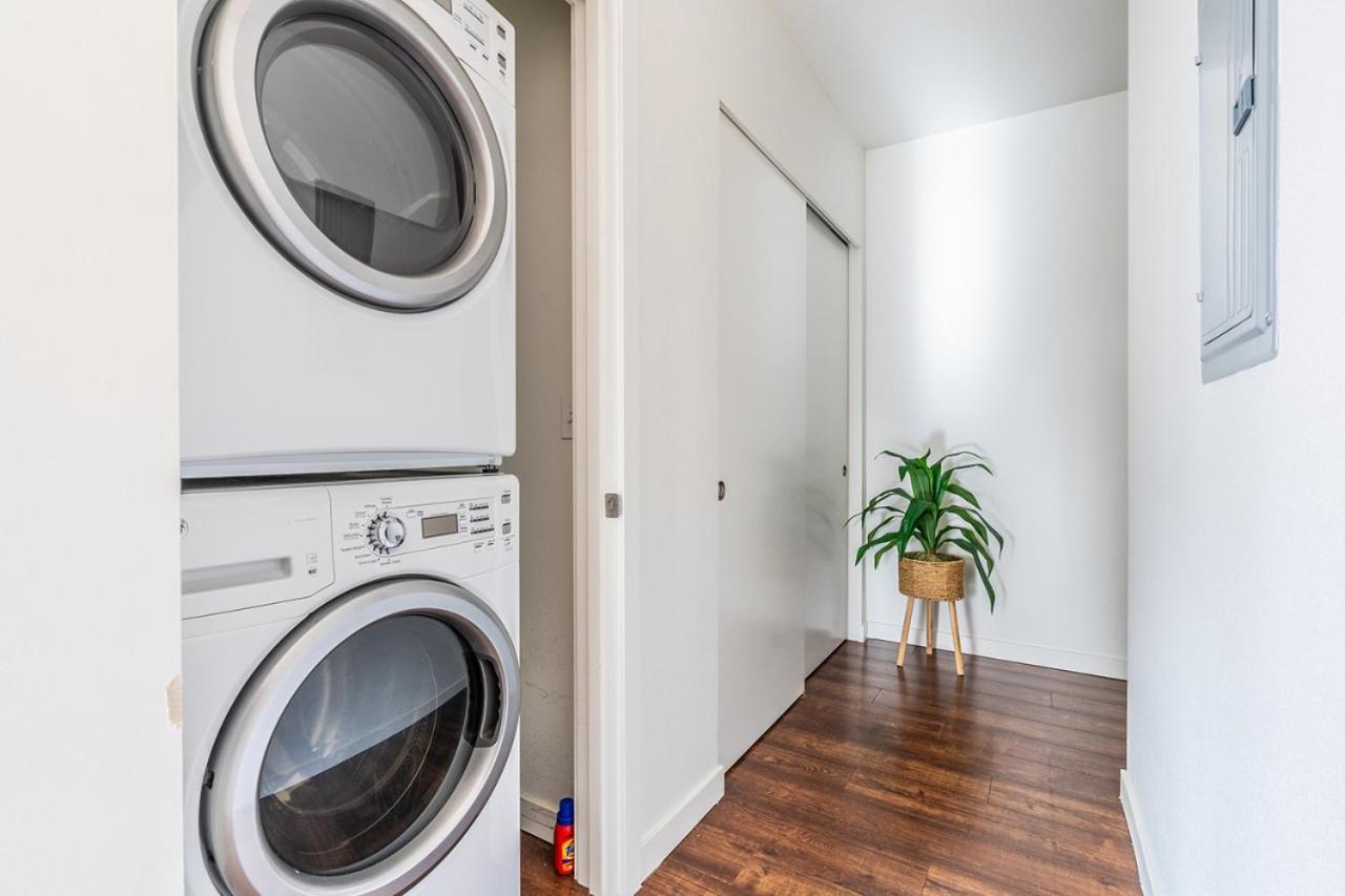 Close Downtown Modern Apartment - Pet Friendly, Wifi, Rooftop Views Seattle Dış mekan fotoğraf