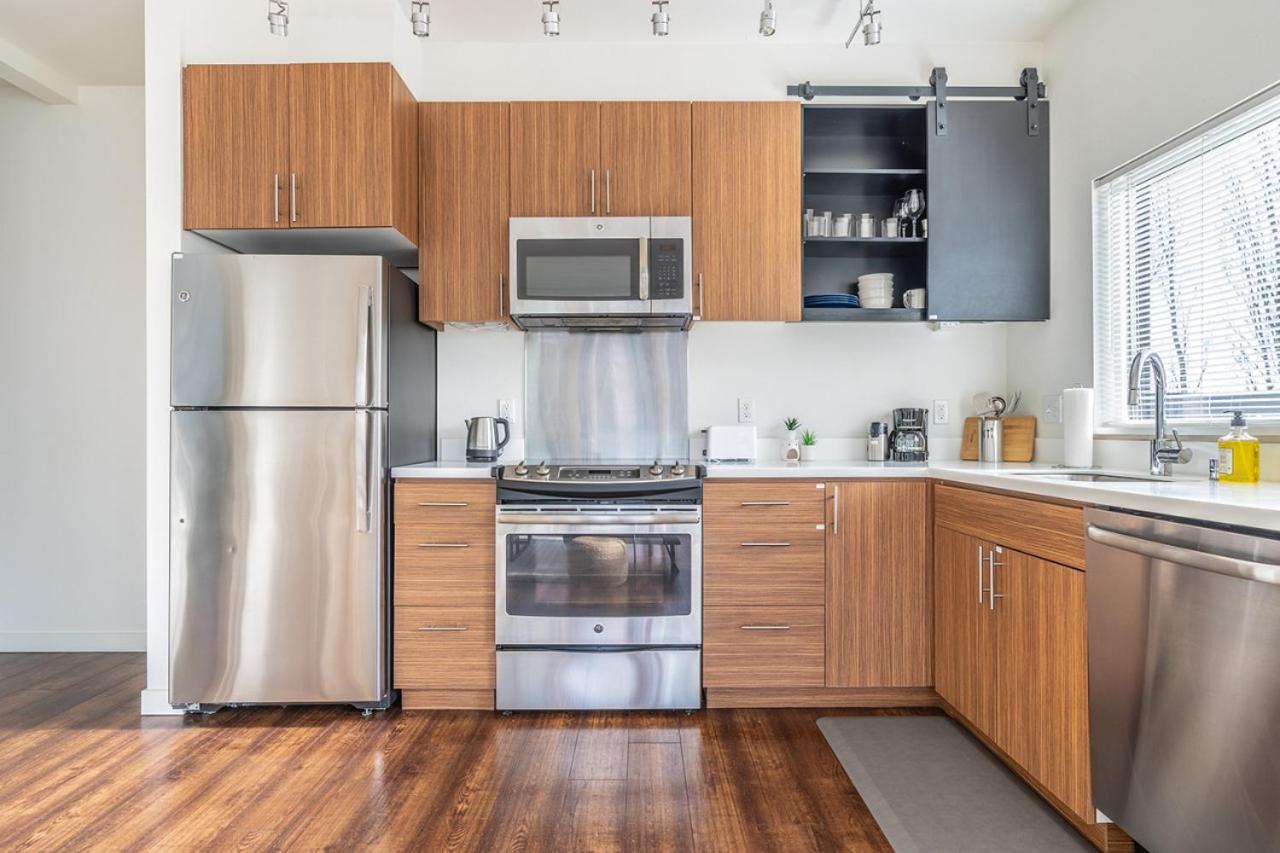 Close Downtown Modern Apartment - Pet Friendly, Wifi, Rooftop Views Seattle Dış mekan fotoğraf